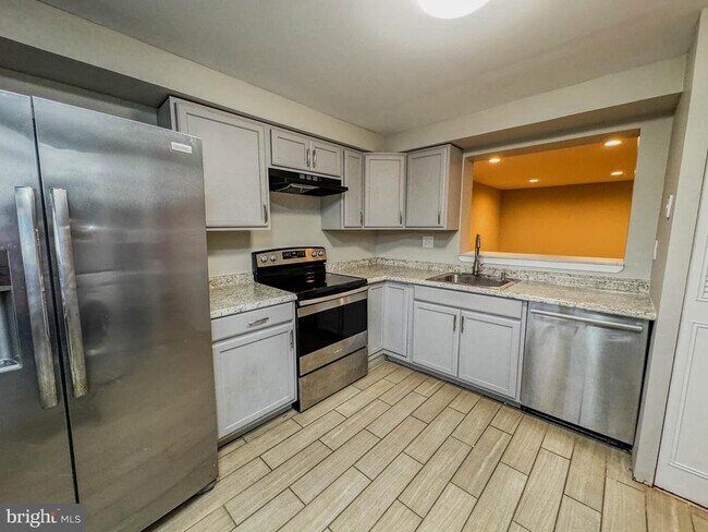 Building Photo - 117 Villa Knoll Ct