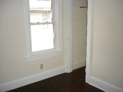 Building Photo - 541 Griffith Ave SW