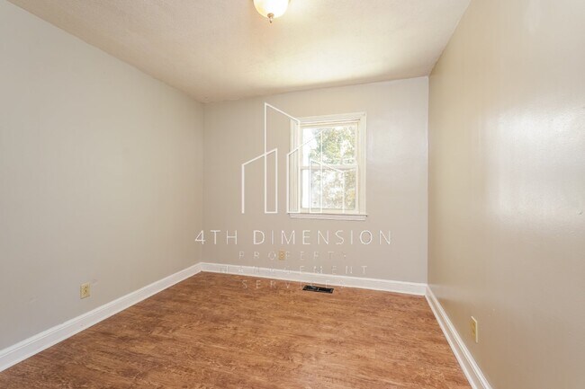 Building Photo - 1413 Fitch St