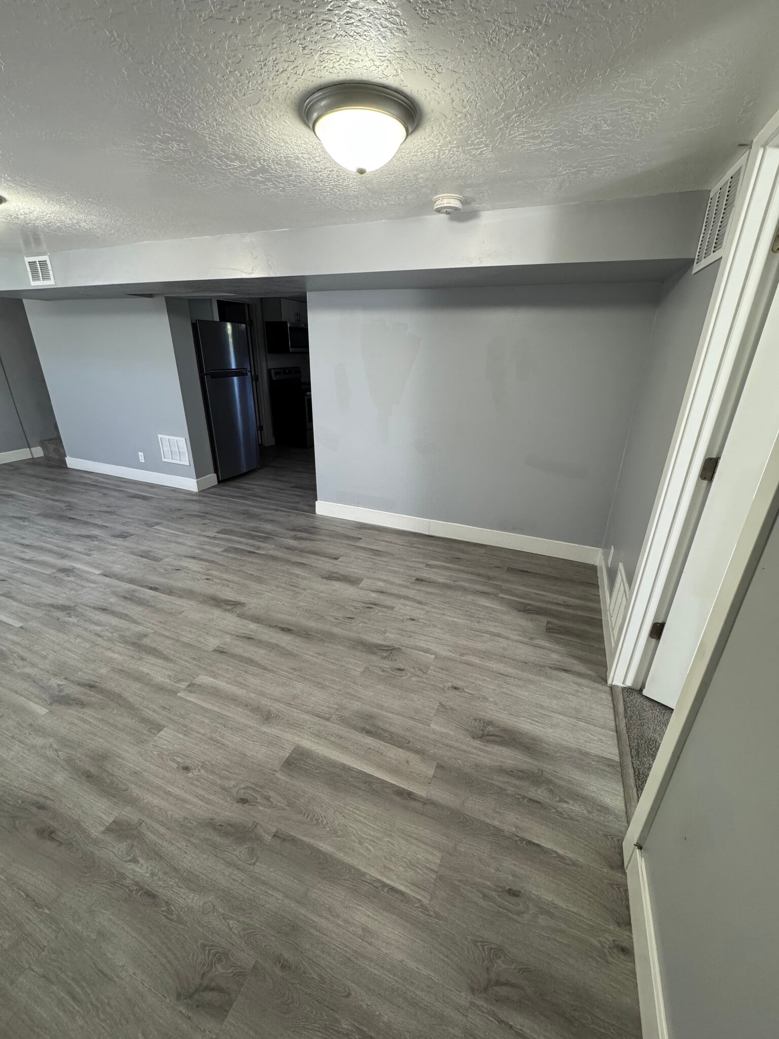 Building Photo - 4206 W Annapolis Dr