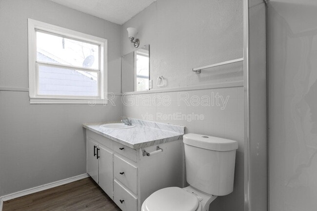 Building Photo - 3905 Hay Ave