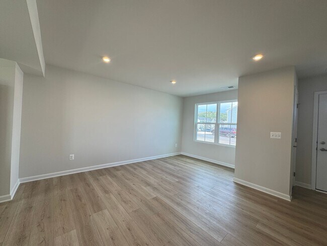 Building Photo - 3488 Marble Lp
