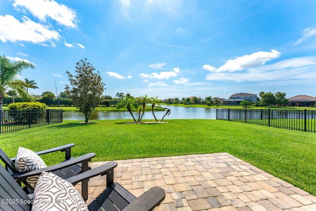 Building Photo - 5724 Trieda Dr