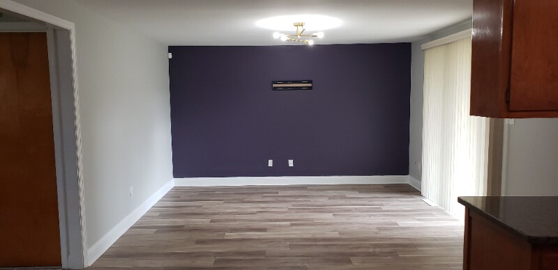 Building Photo - 6691 Gilette Dr