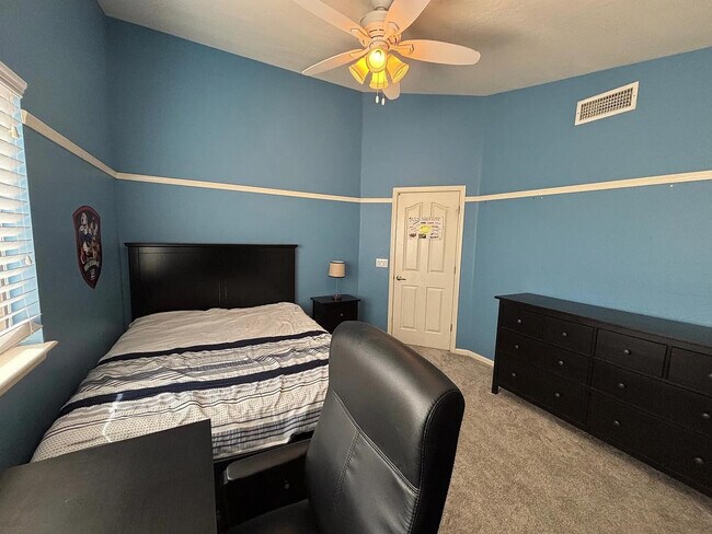 Building Photo - 3136 E Brookwood Ct