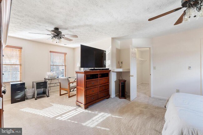 Building Photo - 7715 Wellington Glen Dr