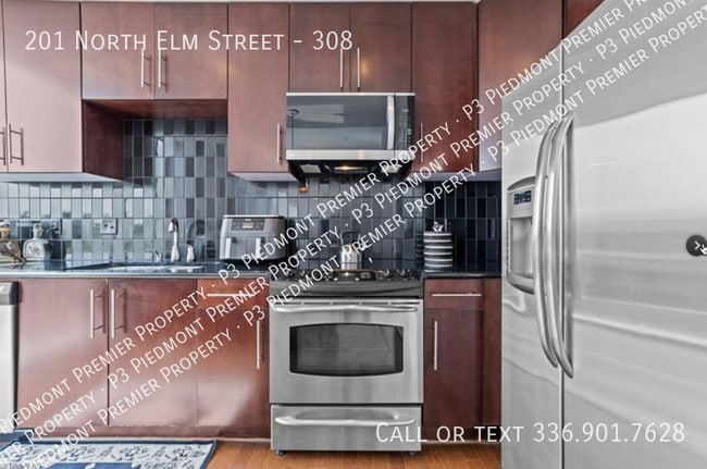 Building Photo - 201 N Elm St