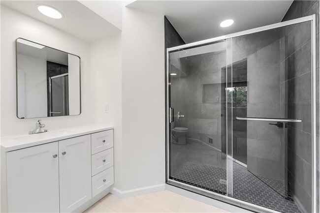 Building Photo - 11916 Moss Point Ln