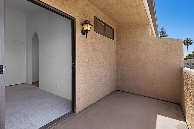 Building Photo - 697 E California Blvd