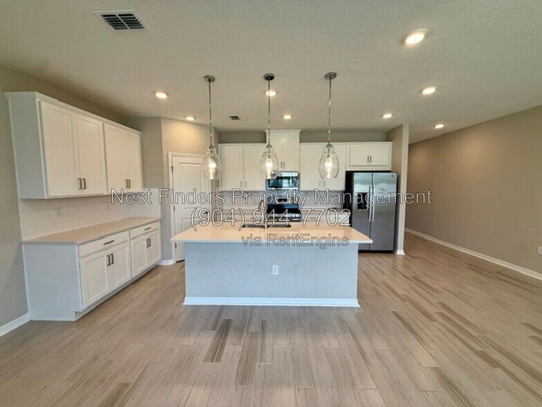 Building Photo - 284 Cherry Elm Dr