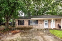 Building Photo - 819 Sandpiper Dr