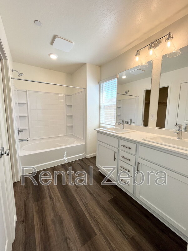 Building Photo - 4075 Cinnabar Ct