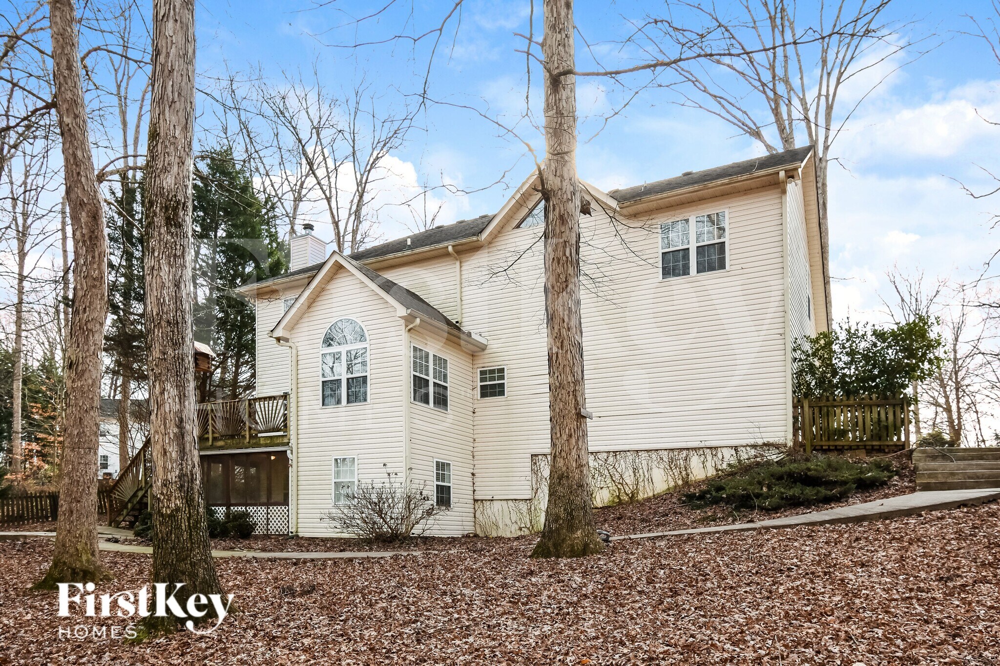 Building Photo - 47 Camelot Ct