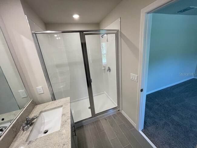 Building Photo - 418 Legacy Lp