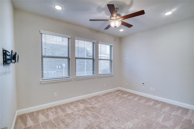 Building Photo - 1404 Brent Knoll Dr