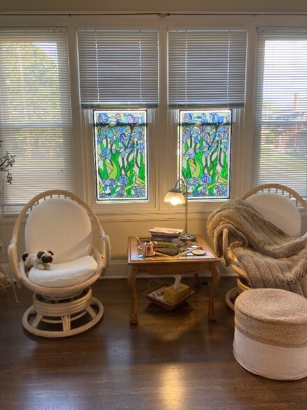 Building Photo - 1038 Overlook Ave