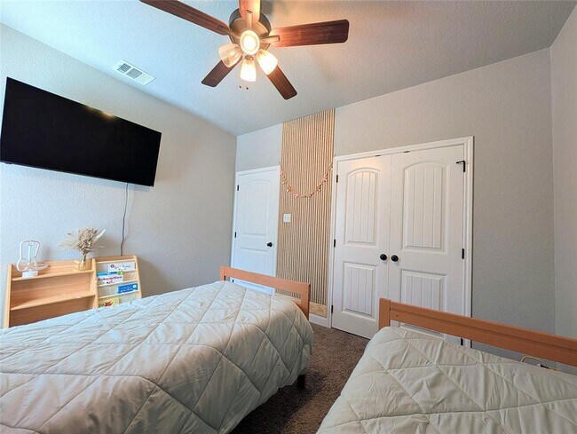 Building Photo - 1614 Black Kettle Trl