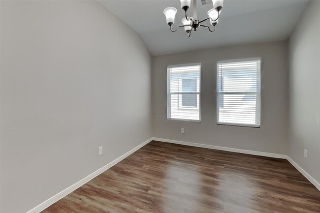 Building Photo - 16716 Foursquare Dr