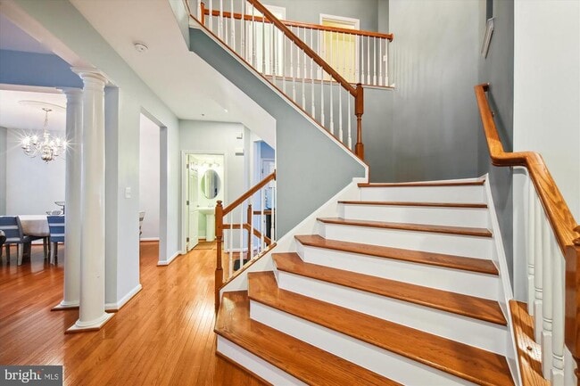 Building Photo - 944 Hall Station Dr