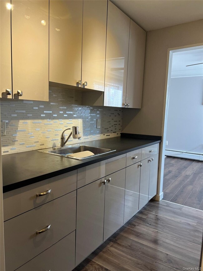 Building Photo - 2 Secora Rd