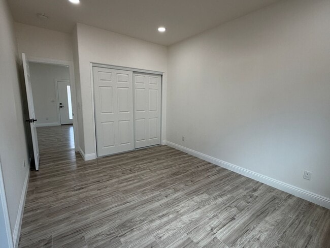 Building Photo - 4463 Gilchrist Dr
