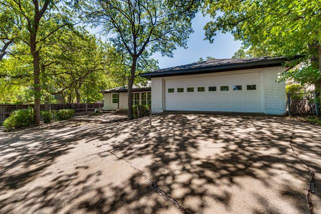 Building Photo - 3403 Sheffield Dr