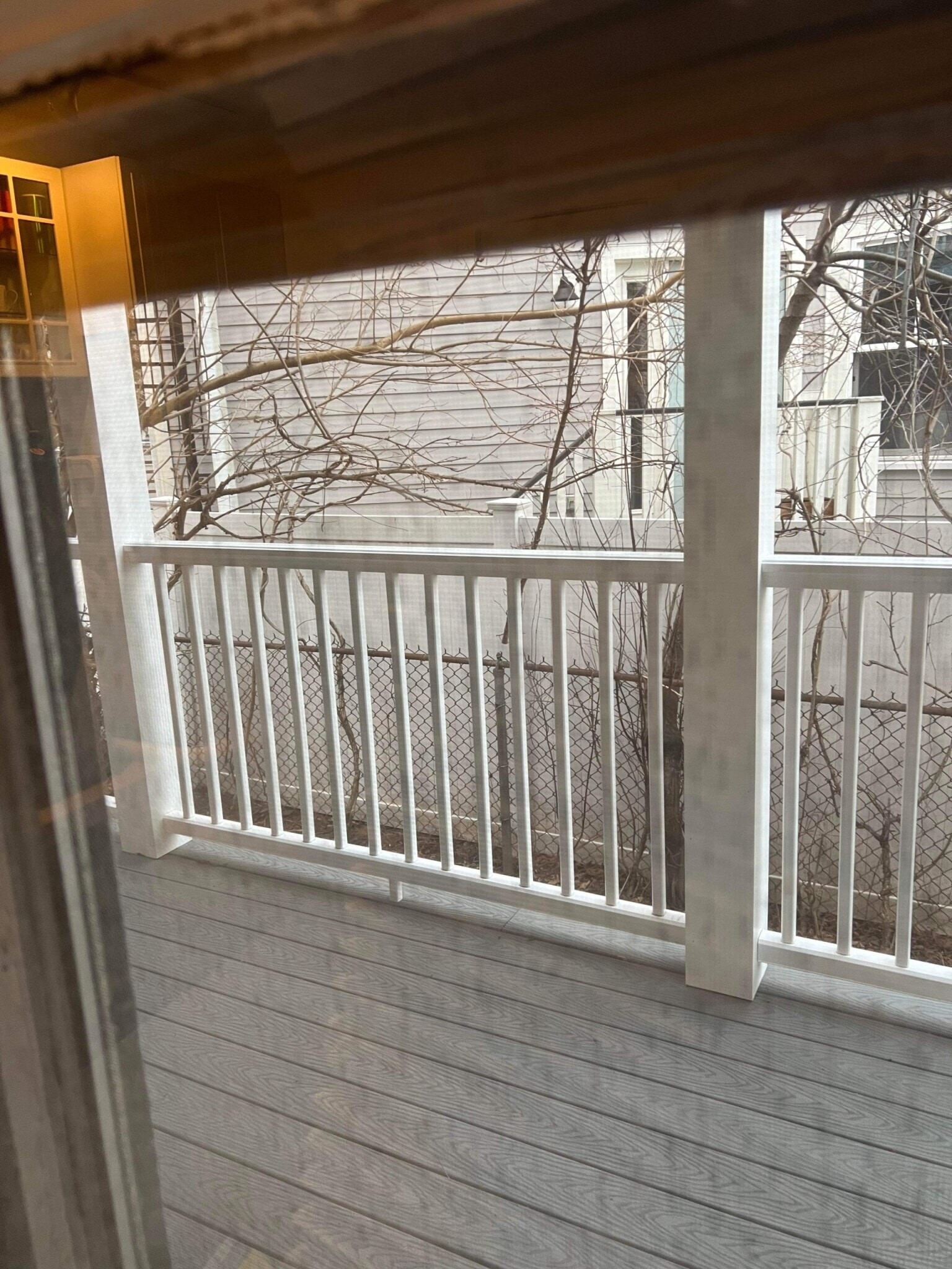 Building Photo - 37 Elm St