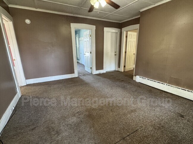 Building Photo - 69 Turnpike St