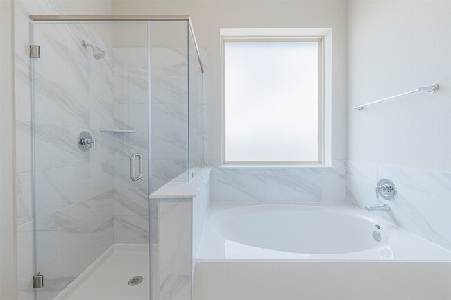 Building Photo - 12611 White Pelican Ct