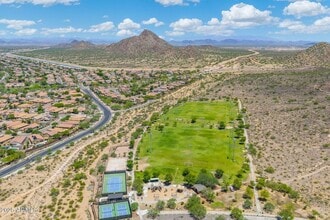 Building Photo - Gorgeous 5 bed 3.5 bath 3 car garage home, 3613 sq ft in established North Phoenix community