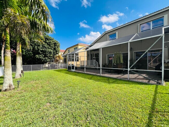 Building Photo - 7859 Springvale Dr