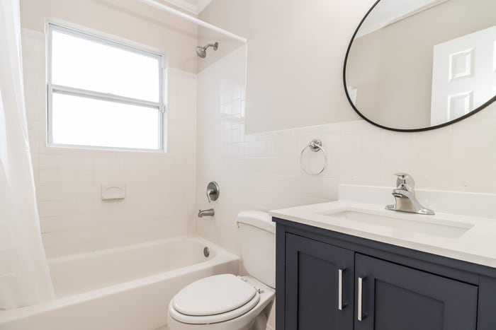 Building Photo - 1734 38th Ave N