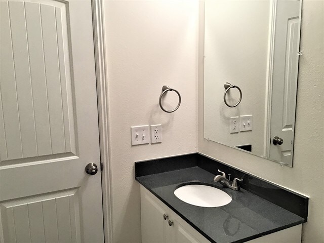 Building Photo - 7051 W Saw Timber Way