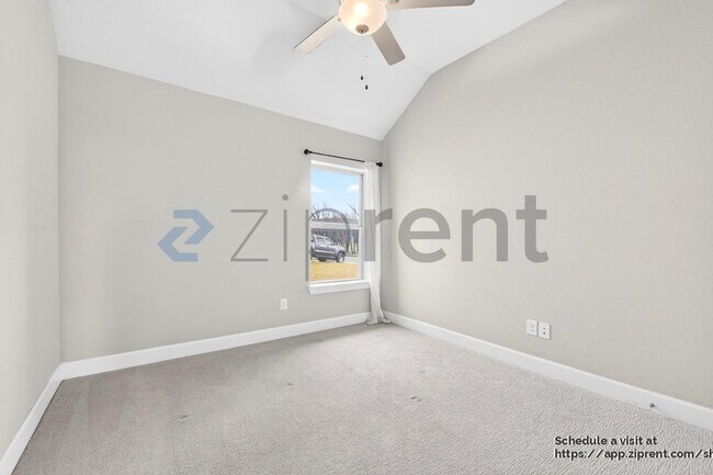 Building Photo - 2900 Blf Crk Dr