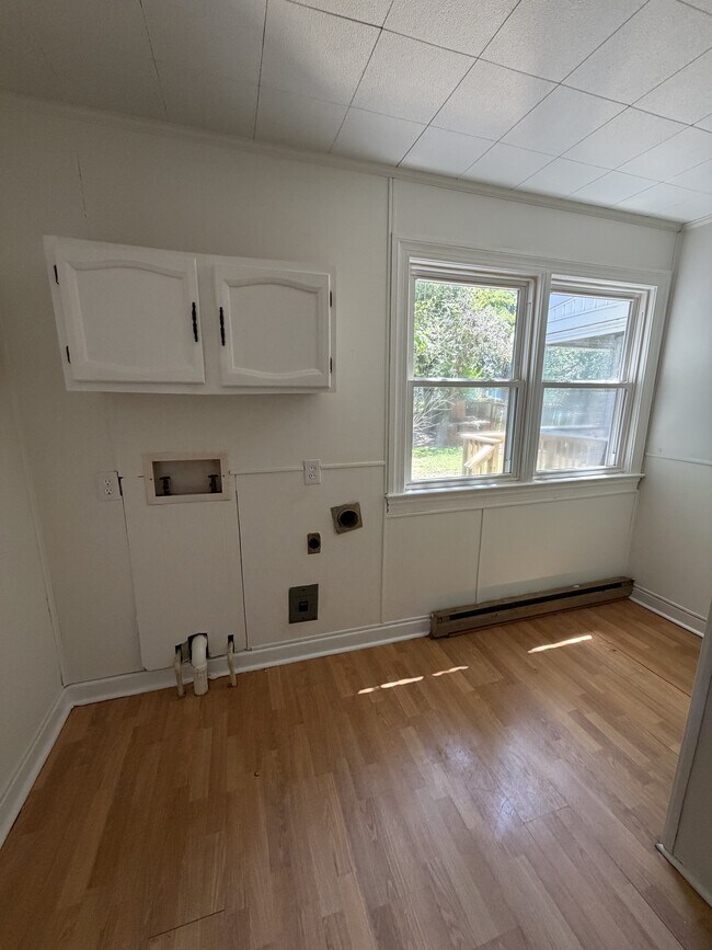 Building Photo - 1108 Brittingham St