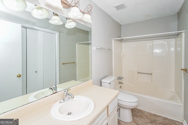 Building Photo - 3278 Pilgrims Ct