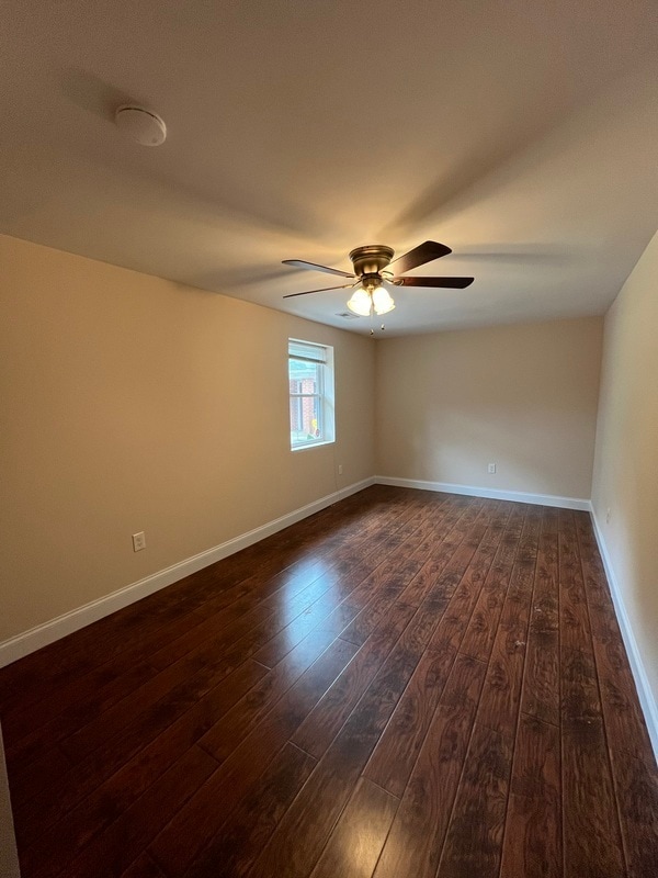 Building Photo - 1542 Monument Ave