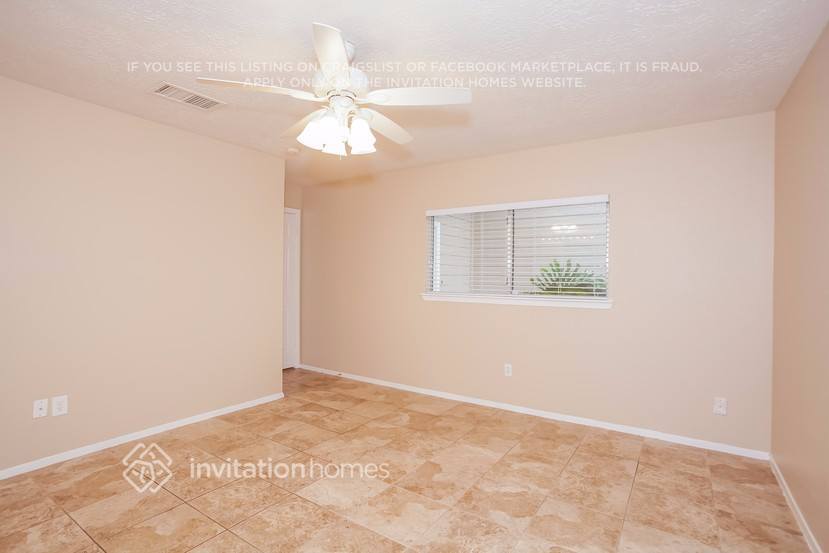 Building Photo - 2515 General Colony Dr