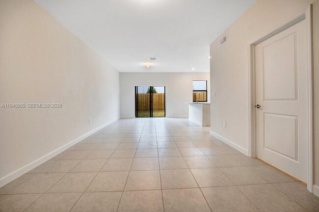 Building Photo - 11918 SW 245 Ter