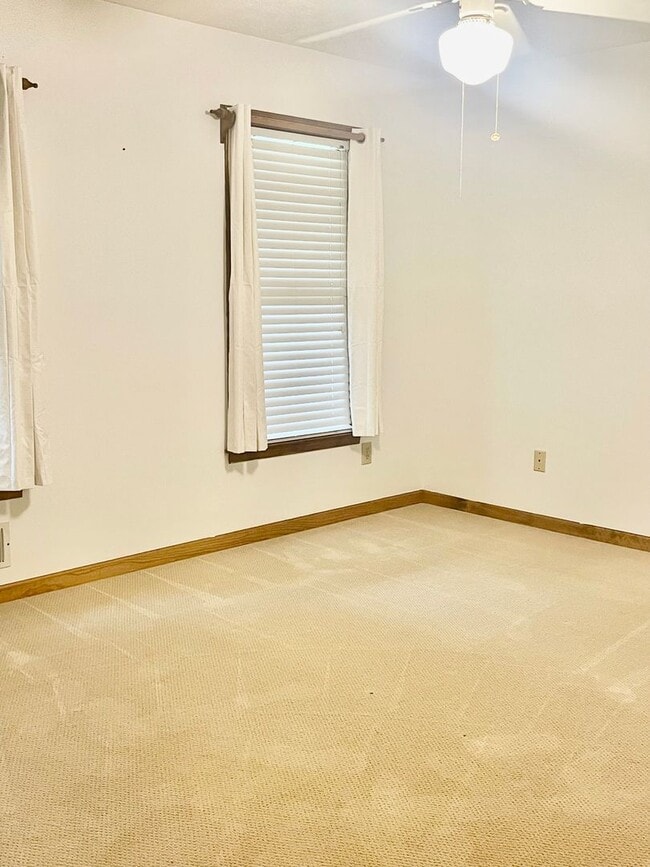 Building Photo - Beautiful Brick Ranch with basement