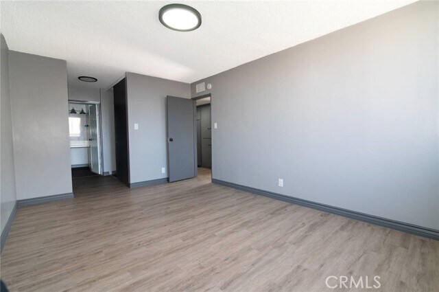Building Photo - 6979 Palm Ct