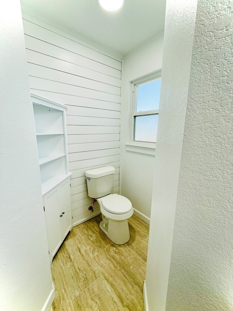 Building Photo - 311 SW 10th St