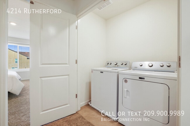 Building Photo - 4214 Rutherford Ave