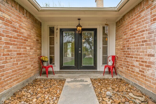 Building Photo - 12730 Lake Conroe Hills Dr