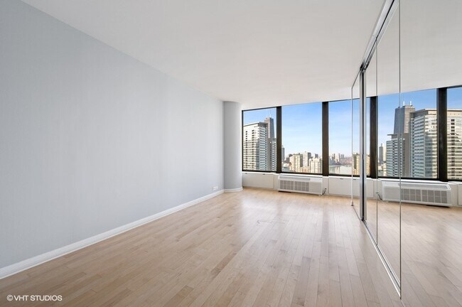Building Photo - 505 N Lake Shore Dr