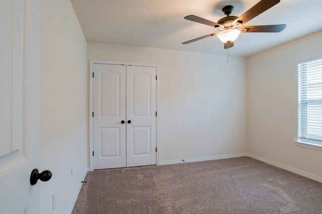 Building Photo - Beautiful 4 bedroom home in Pace