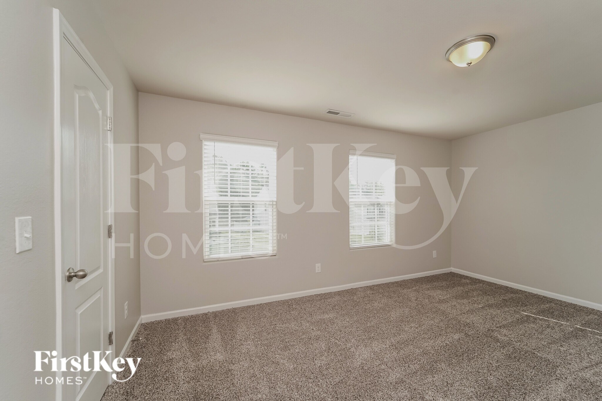 Building Photo - 8317 Kneller St