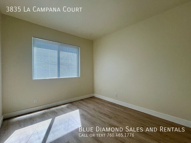 Building Photo - 3835 La Campana Ct