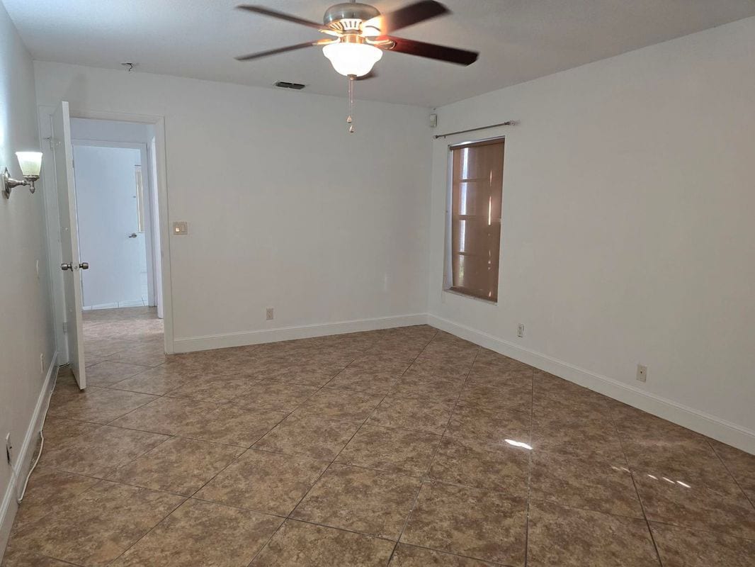 Building Photo - 4125 Pine Branch Cir