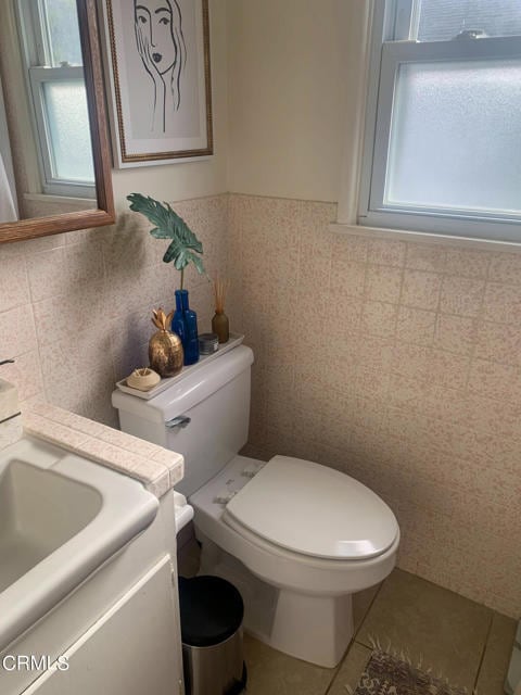 Building Photo - 387 S Dos Caminos Ave